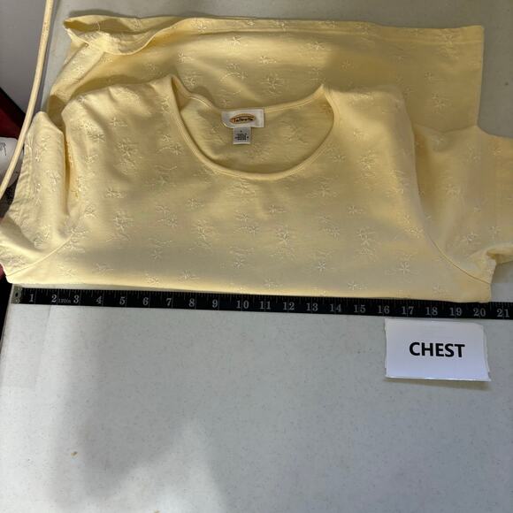 Talbots Yellow Embroidered T-Shirt Size Large Casual Minimalist Streetwear - Picture 6 of 12